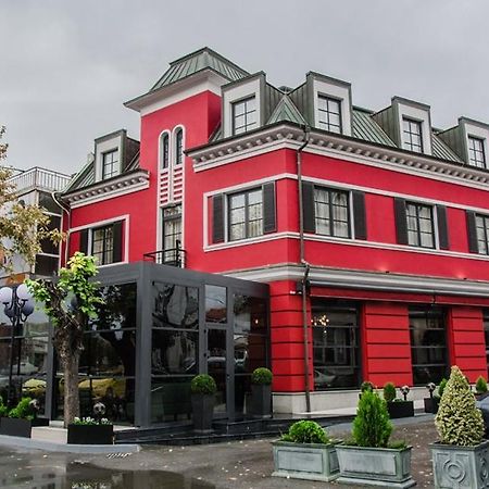 Hotel Central 스빌렌그라드 외부 사진