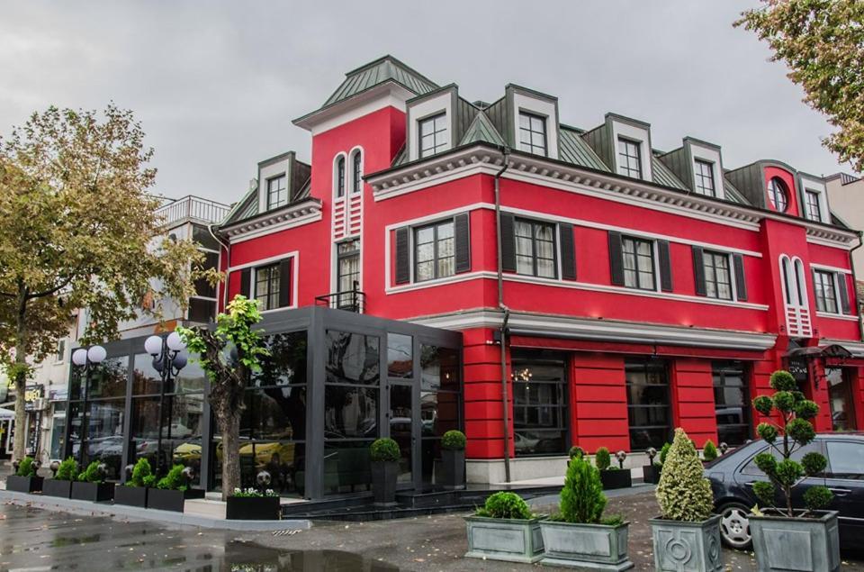 Hotel Central 스빌렌그라드 외부 사진