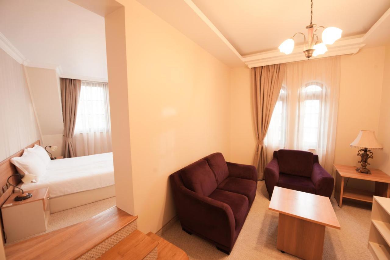 Hotel Central 스빌렌그라드 외부 사진